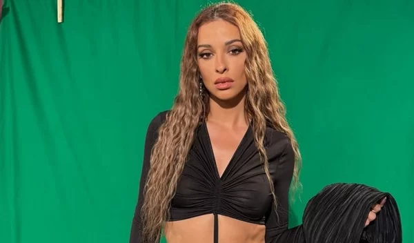 "Όταν κάνω γυμναστική φτάνω σε επίπεδα αθλητή" - Το σκληρό πρόγραμμα γυμναστικής της Ελένης Φουρέιρα