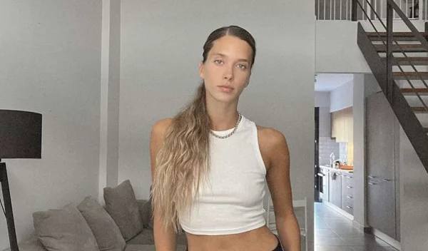 Γιολάντα Καλογεροπούλου: Η αγαπημένη της γυμναστική - την κρατά σε φόρμα και τη χαλαρώνει