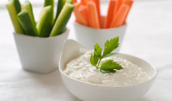 Σνακ με 100 θερμίδες - Ιδανικοί συνδυασμοί για όσους κάνουν διατροφή