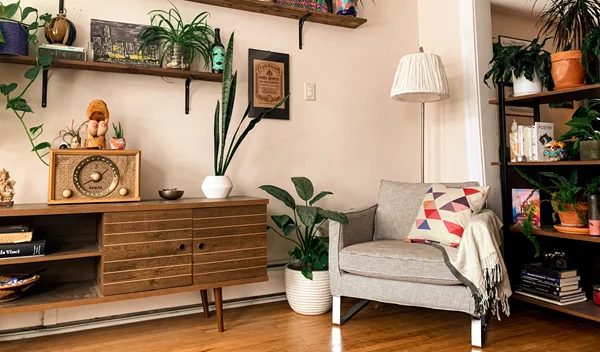 Πώς θα έχεις καθαρό κρεβάτι, νεροχύτη, τηλεκοντρόλ, βρύσες (γιατί τελικά, μάλλον καθαρίζουμε λάθος πράγματα)