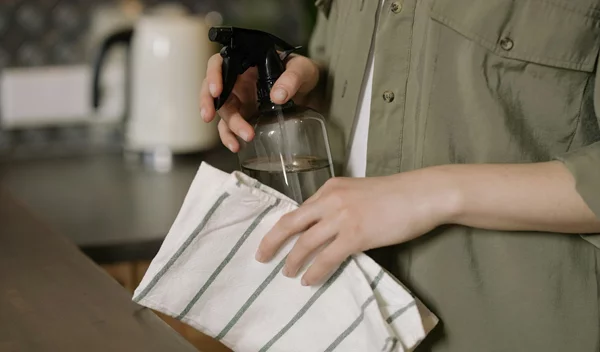 3 DIY καθαριστικά για το σπίτι εύκολα και οικολογικά - πραγματικά λειτουργούν!