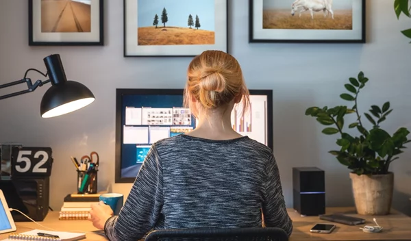 Η καθημερινή συνήθεια που αντισταθμίζει τους κινδύνους υγείας που προκαλεί η καθιστική ζωή