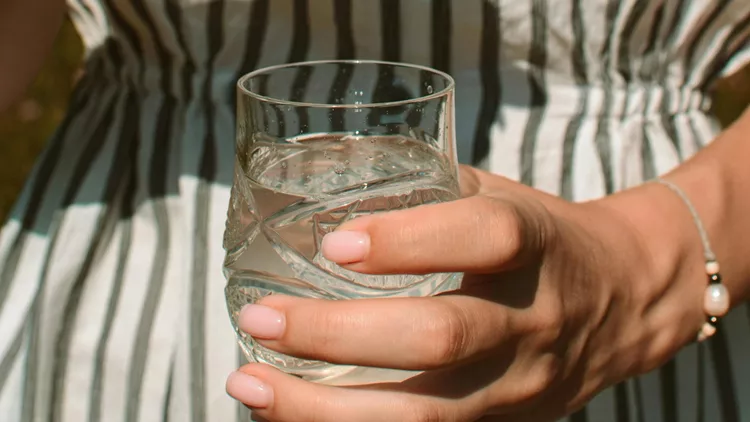 Τι είναι το water fasting