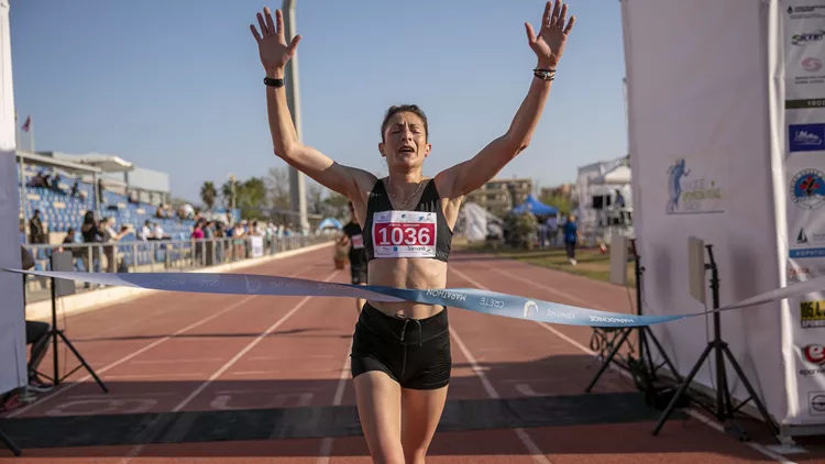 μαραθώνιος Κρήτης