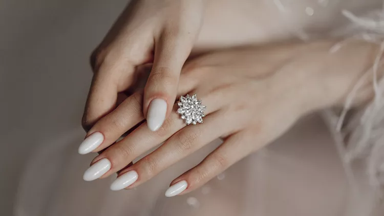 Νυφικό μανικιούρ 2026