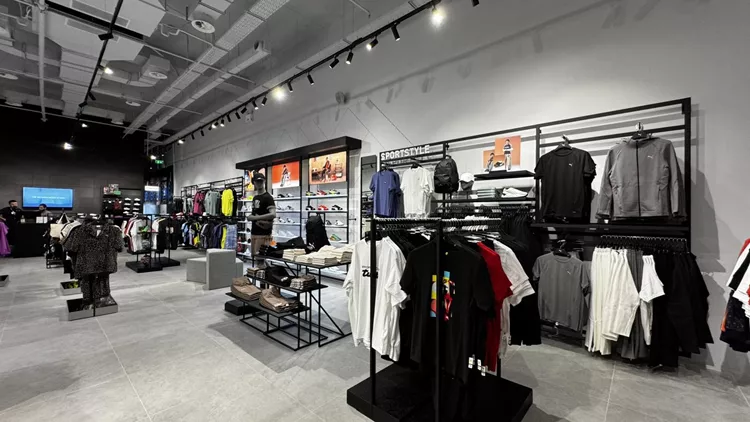 Puma store