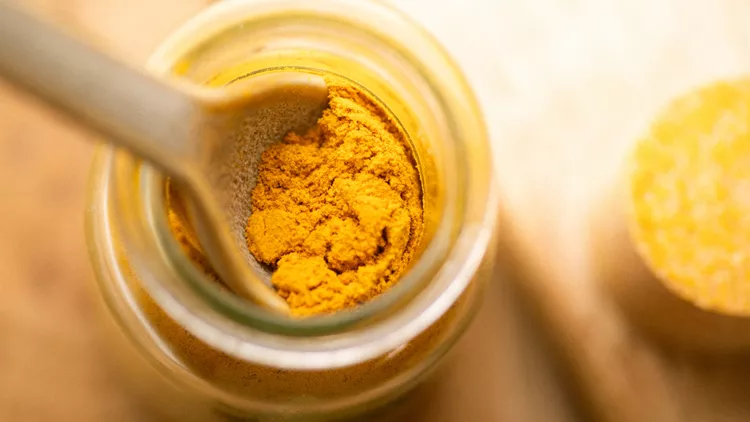 κουρκουμάς
