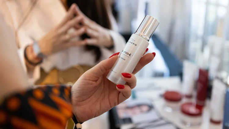 Age Proteom Advanced Serum