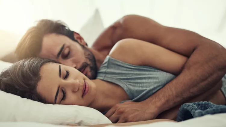 ζευγάρι ύπνος