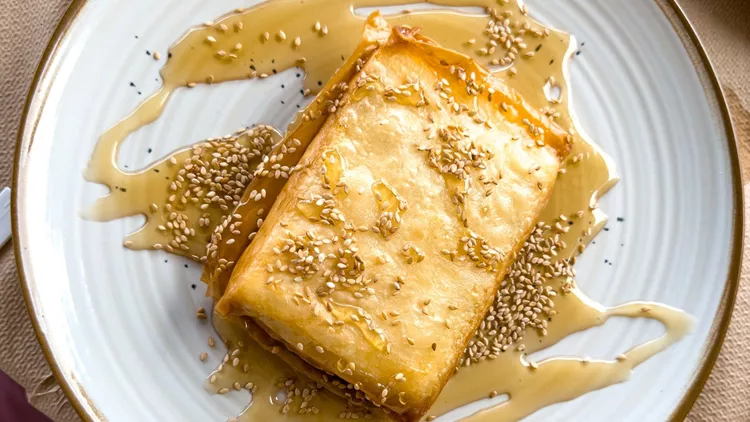 feta saganaki