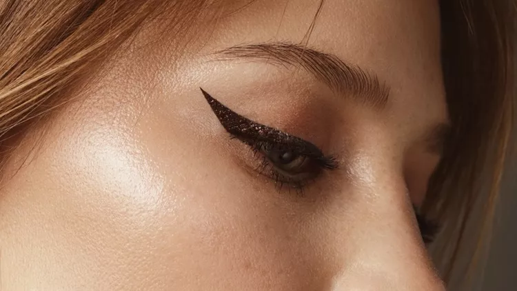 περλέ eyeliner