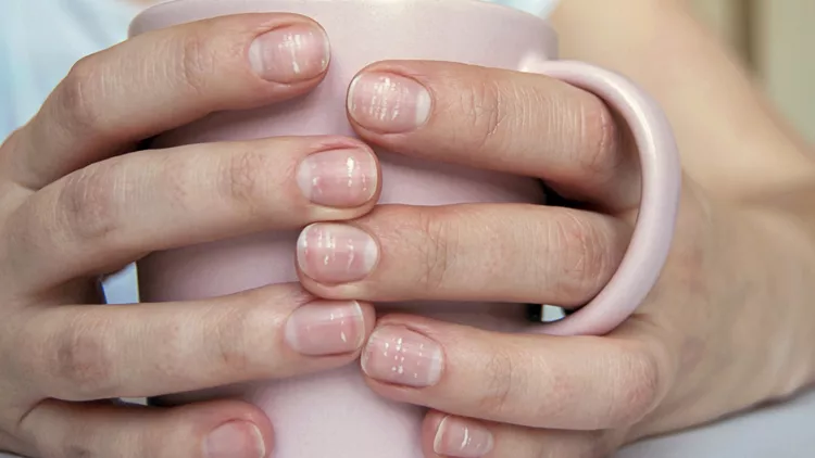 nails