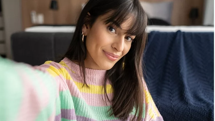 Birkin bangs