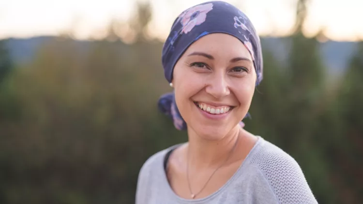 γυναίκα καρκίνος χημειοθεραπεία μαλλιά