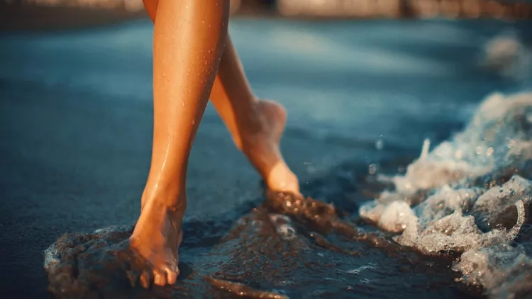 γυναίκα παραλία πόδια