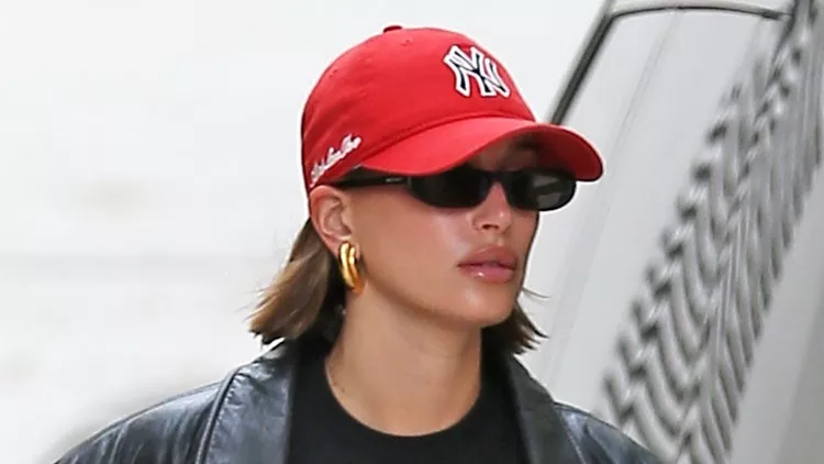 Hailey Bieber