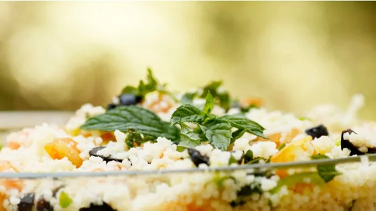 couscous-salad-taboule-picture-id176114852