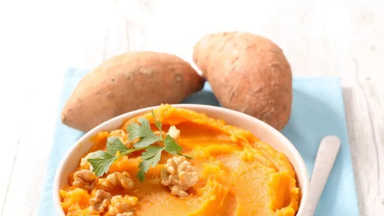 mashed-sweet-potato-picture-id621356380 (1)