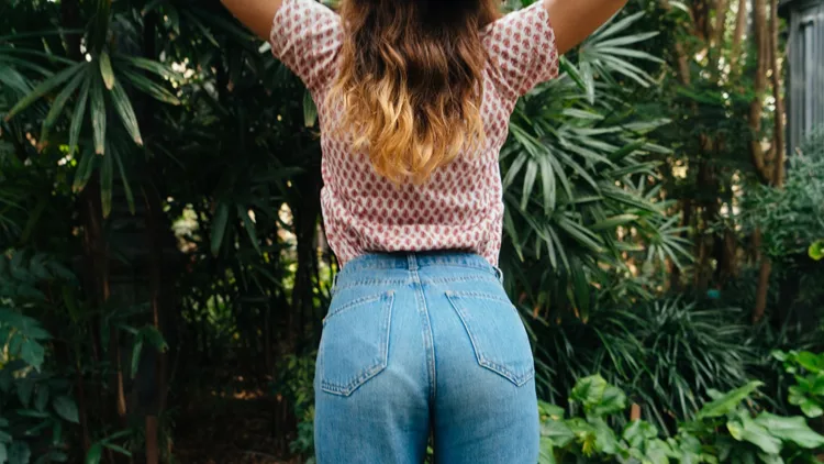 Woman resting in botanical garden in Barcelona