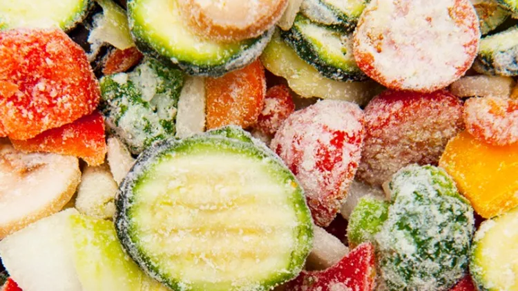 frozen-vegetables-picture-id591835176