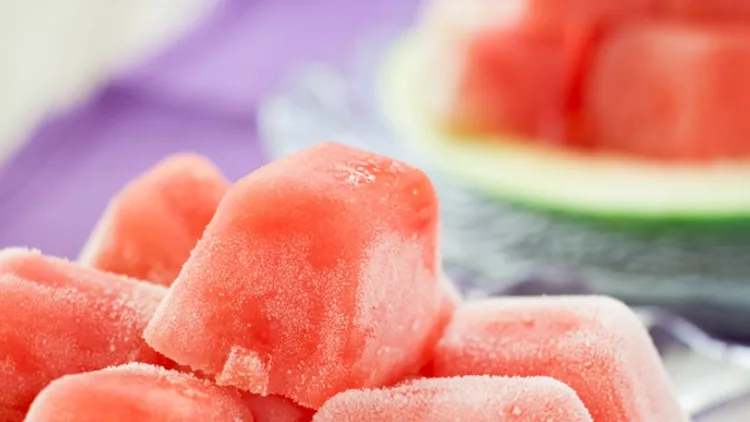 frozen-watermelon-picture-id180813930