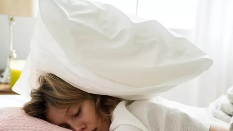 caucasian-woman-sleeping-on-her-bed-picture-id893227850