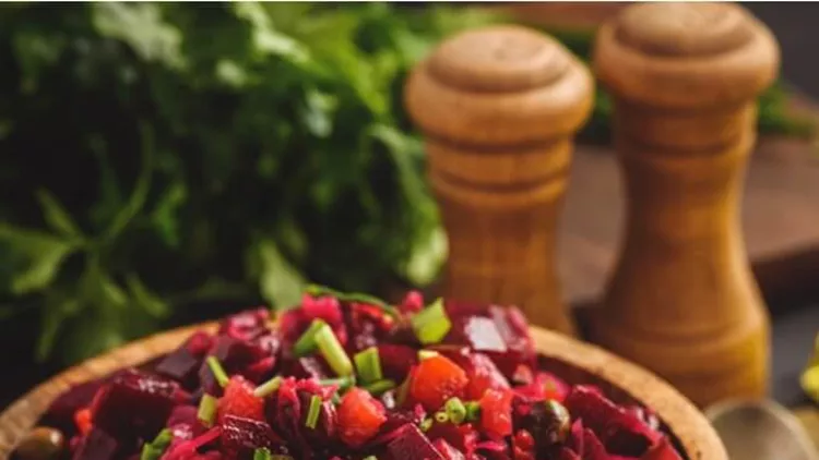 vegetable-salad-with-beetroot-carrot-pea-and-onion-russian-style-picture-id871203882