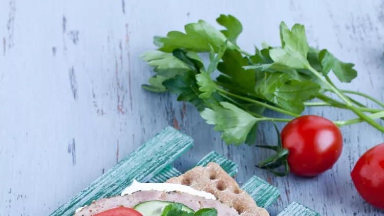 crisp bread with cheese and smoked turkey meat