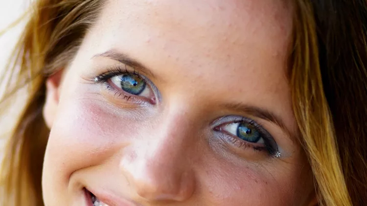 smiling-teenage-girl-with-braces-picture-id157482137