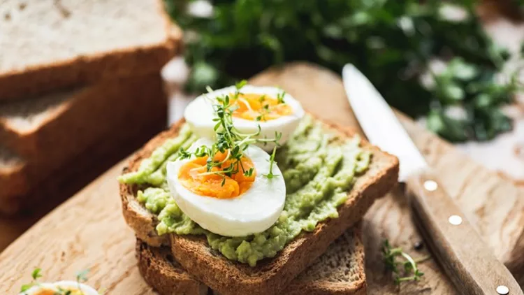 Healhy Breakfast Toast With Avocado, Egg