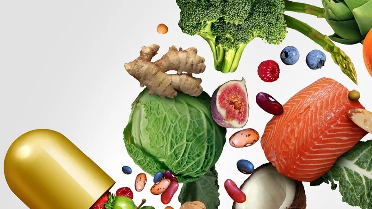 vitamins-supplements-picture-id921950686