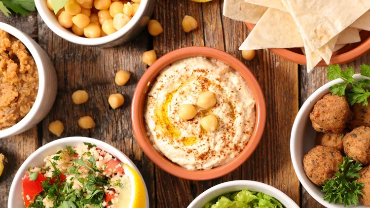 selection-of-libanese-food-mezze-picture-id854002276