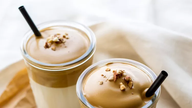 dalgona-coffee-picture-id1218966968