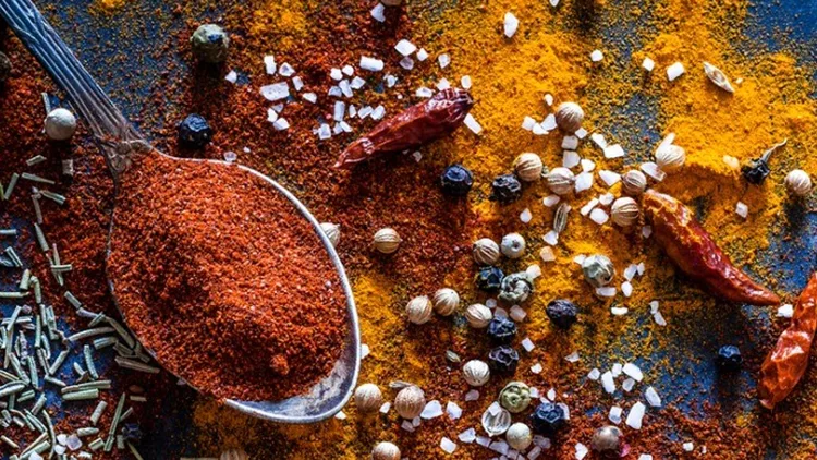 ground-spices-background-picture-id909032750