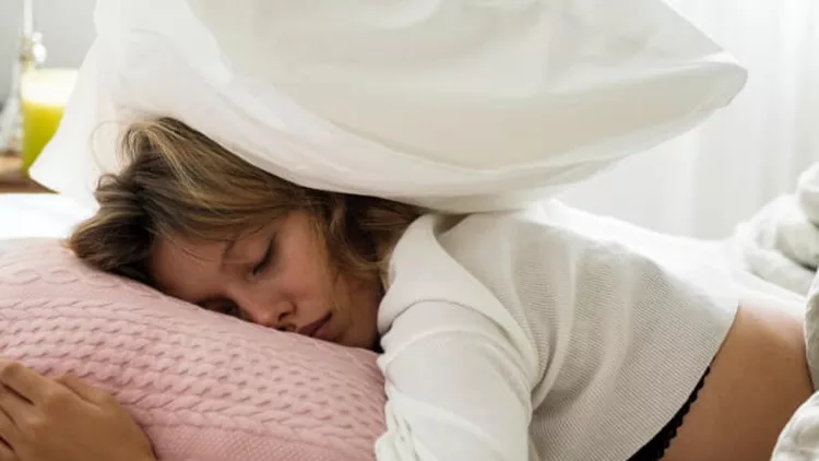 caucasian-woman-sleeping-on-her-bed-picture-id893227850