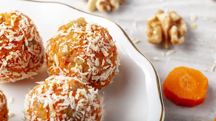 carrot cake balls