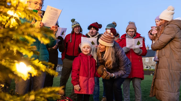 Oμαδικό τραγούδι: Το φυσικό αγχολυτικό που βελτιώνει μνήμη, αναπνοή και διάθεση