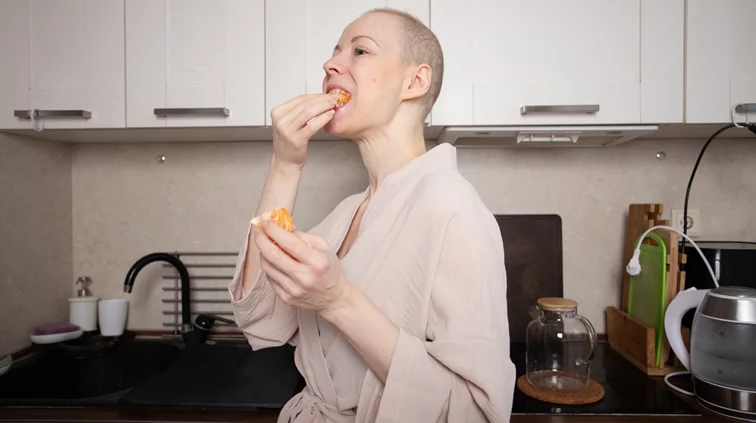 Μετά τον καρκίνο: Ο παράγοντας στη διατροφή που αυξάνει τη θνησιμότητα