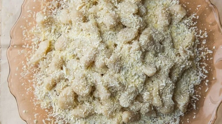 Τσικνοπέμπτη: Συνταγή για τις παραδοσιακές γκόγκλιες - Τα φρέσκα ζυμαρικά των Αποκριών