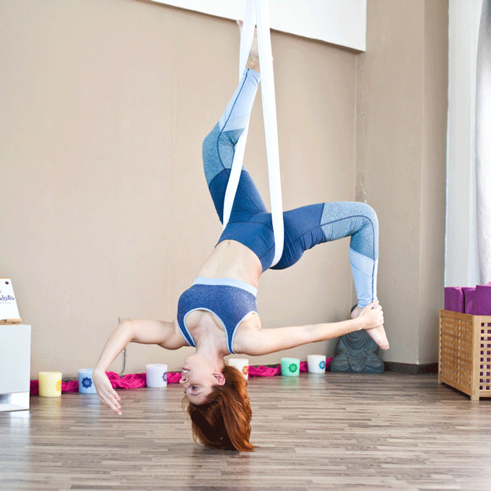 Shape Tested: Δοκίμασα aerial yoga (και έχω ενθουσιαστεί!) - εικόνα 1