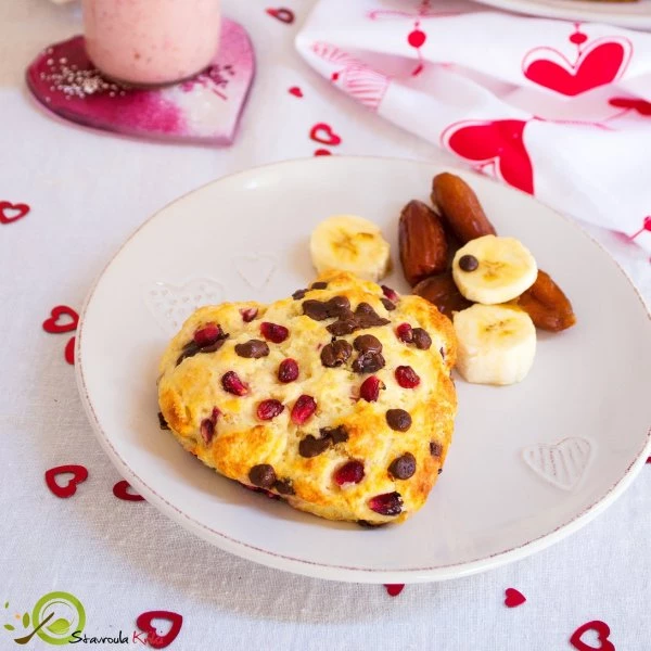 Το πρωινό της αγάπης από τη διαιτολόγο Σταυρούλα Κρίκη με συνταγή για smoothie και scones! #healthyvalentine - εικόνα 1