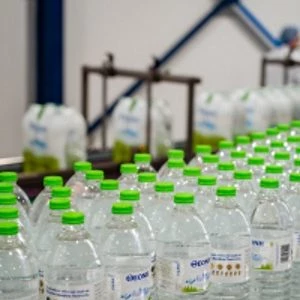 «Πιες νερό» - αλλά ποιο νερό; Και πού «κολλάει» ο Λευτέρης Λαζάρου και το ΘΕΟΝΗ; - εικόνα 2